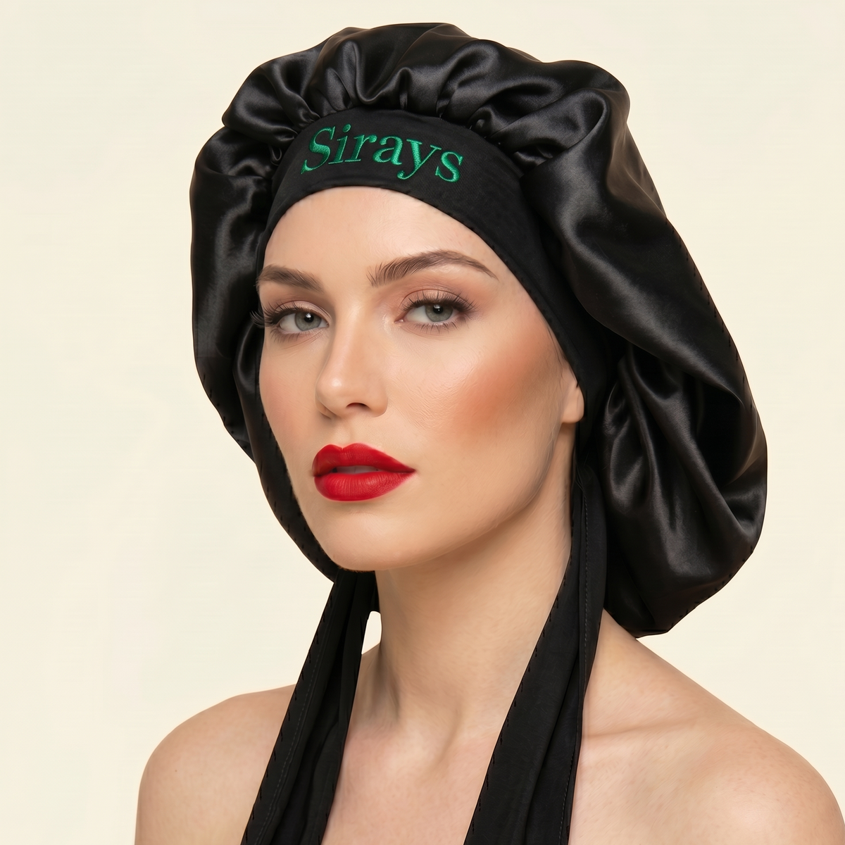 Bonnet en satin - Personnalisable