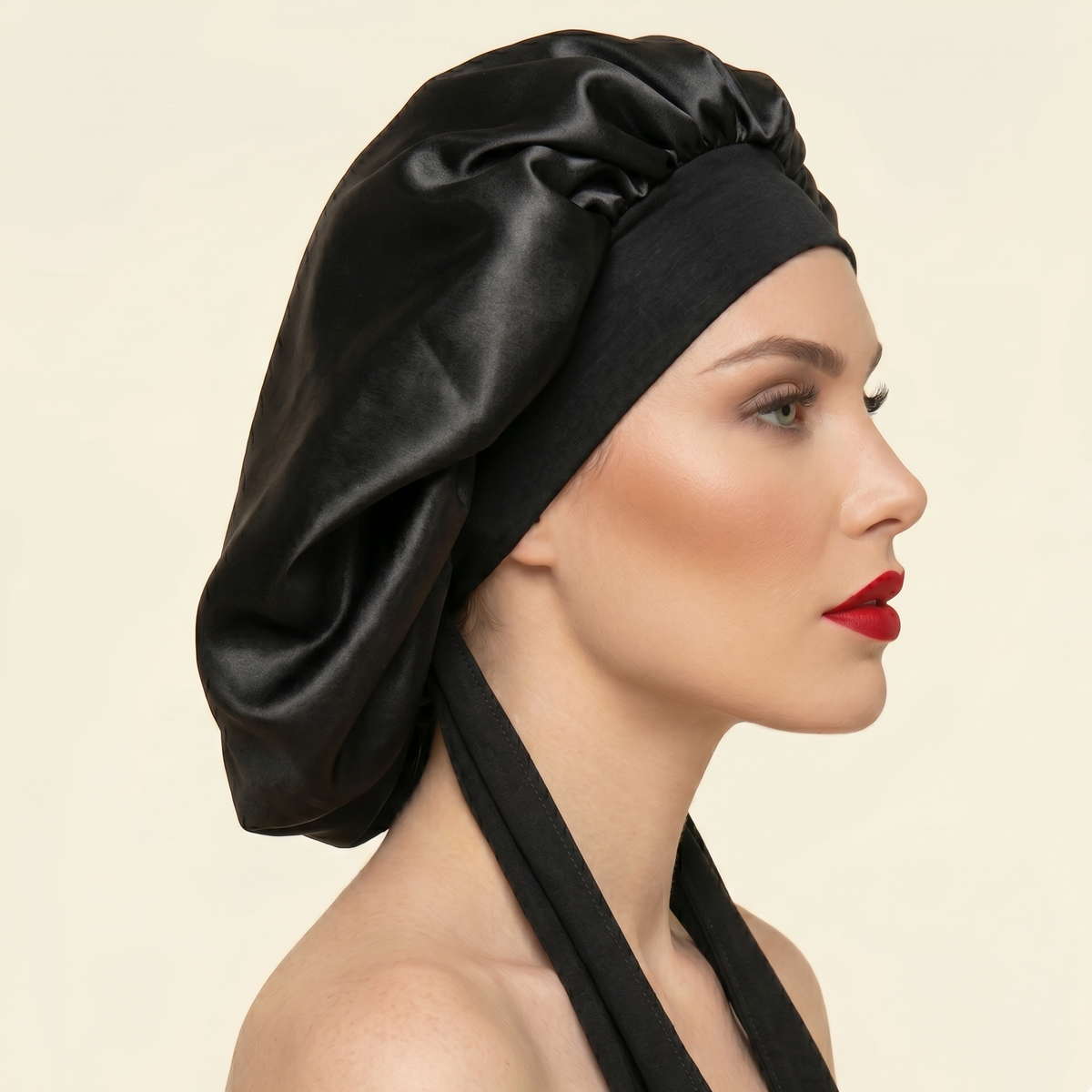 Bonnet en satin - Personnalisable